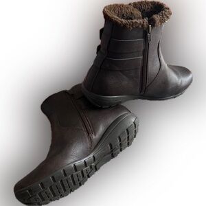 Womens Brown warm fashion boots - Easy Spirit 6 1/2